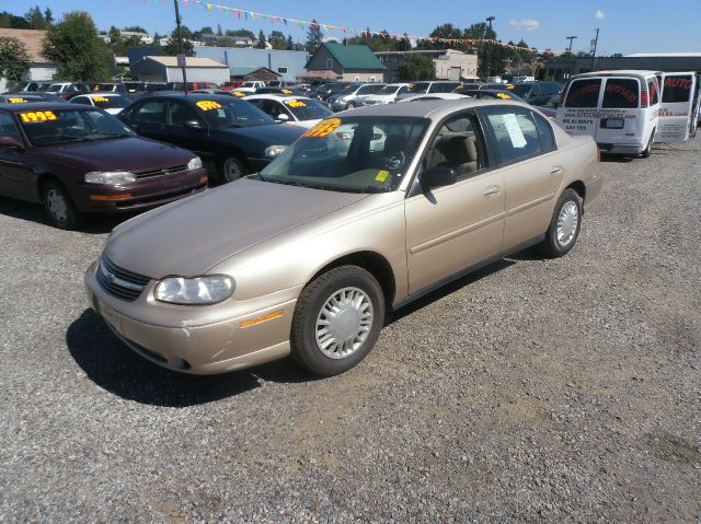 2004 Chevrolet Classic Touring 4WD