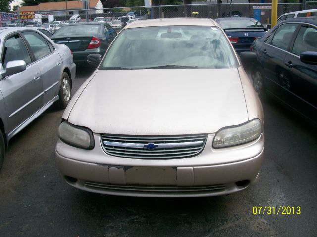 2005 Chevrolet Classic Touring 4WD