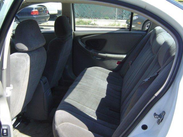 2005 Chevrolet Classic Base