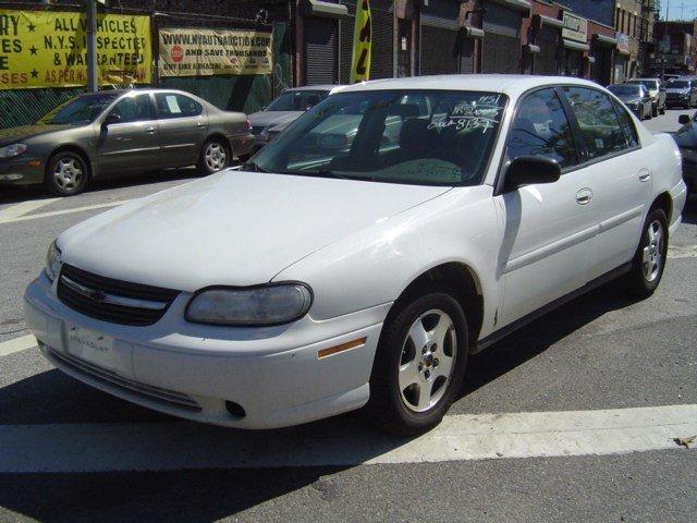 2005 Chevrolet Classic Base