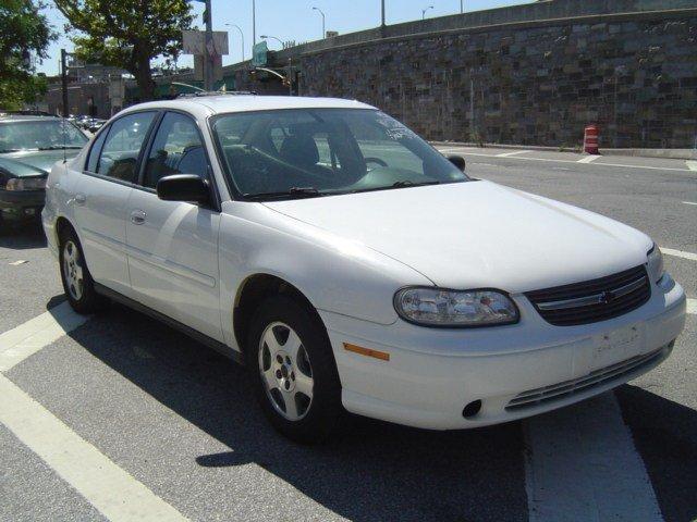 2005 Chevrolet Classic Base