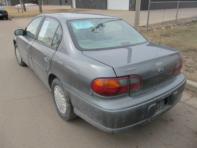 2005 Chevrolet Classic Touring 4WD