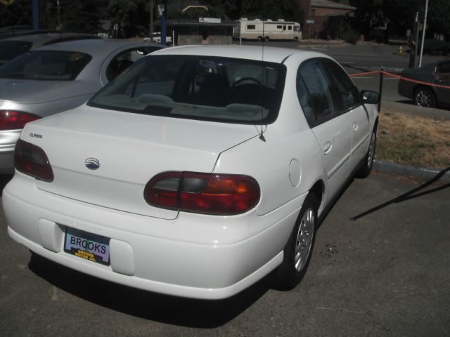 2005 Chevrolet Classic Touring 4WD