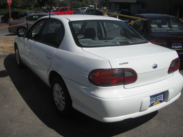 2005 Chevrolet Classic Touring 4WD