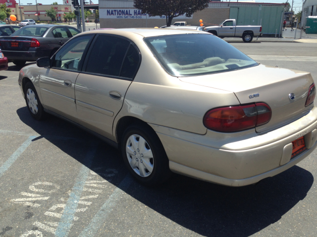 2005 Chevrolet Classic Touring 4WD