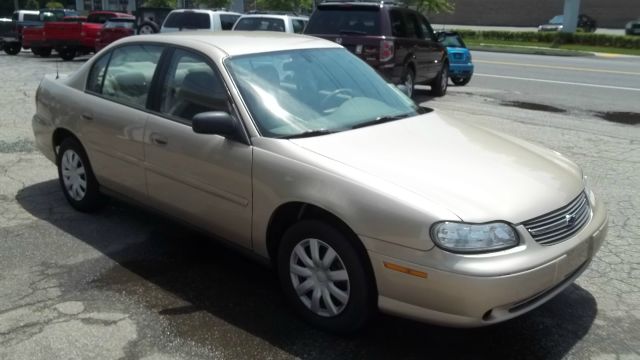 2005 Chevrolet Classic Touring 4WD