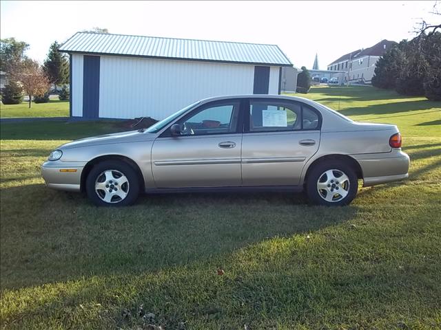 2005 Chevrolet Classic Unknown