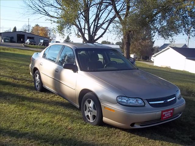 2005 Chevrolet Classic Unknown