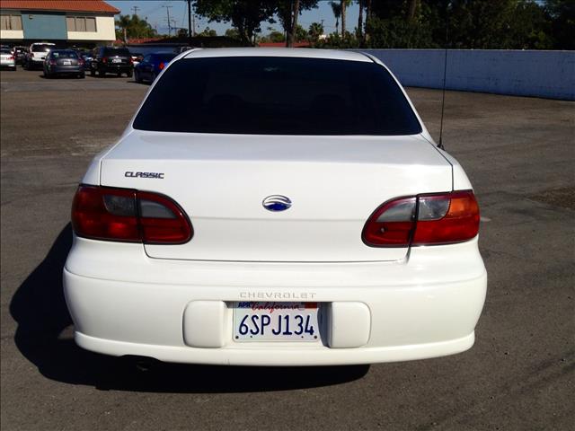 2005 Chevrolet Classic Touring 4WD