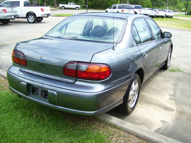 2005 Chevrolet Classic Touring 4WD