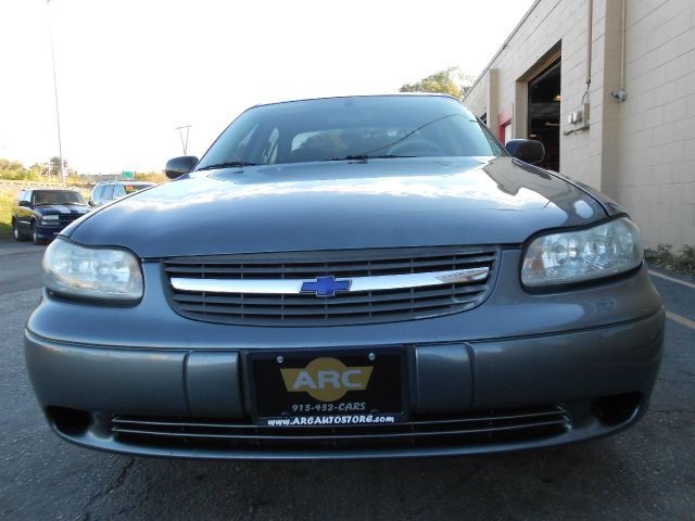 2005 Chevrolet Classic Touring 4WD