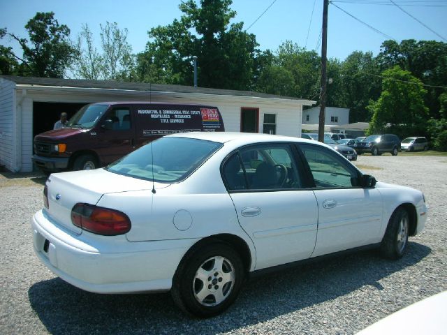 2005 Chevrolet Classic Touring 4WD