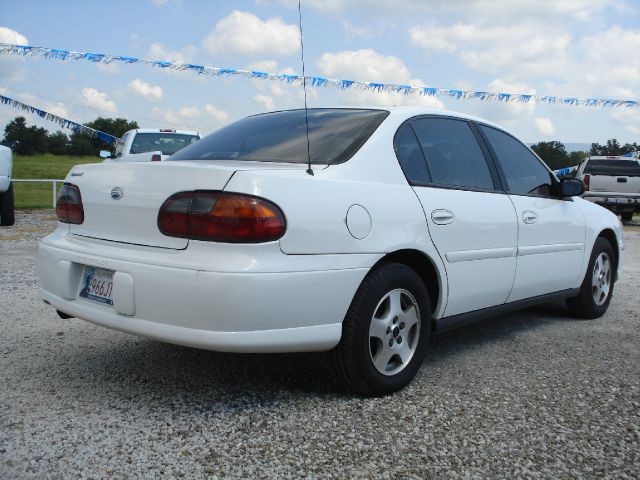 2005 Chevrolet Classic Touring 4WD