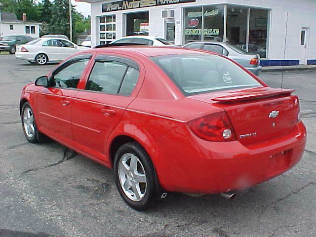 2005 Chevrolet Cobalt 3.2 Sedan 4dr