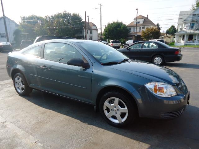 2005 Chevrolet Cobalt 24 Box