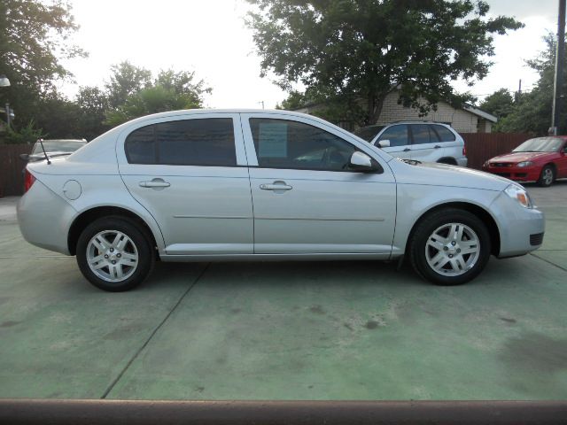 2005 Chevrolet Cobalt 3.2 Sedan 4dr