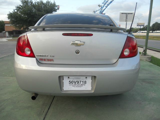 2005 Chevrolet Cobalt 3.2 Sedan 4dr