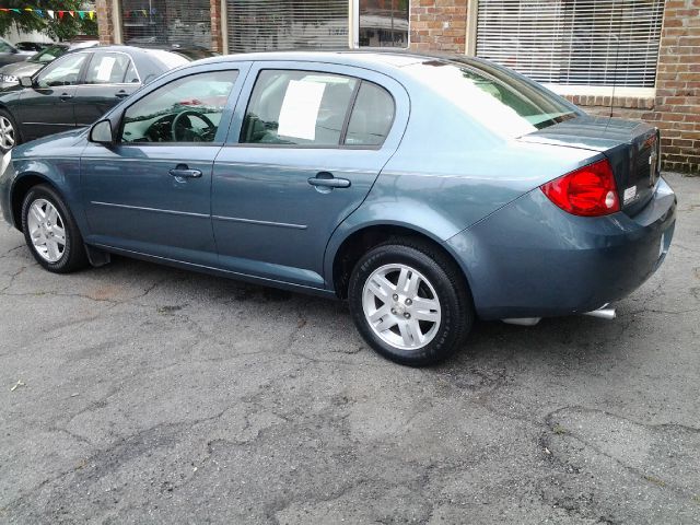 2005 Chevrolet Cobalt 3.2 Sedan 4dr