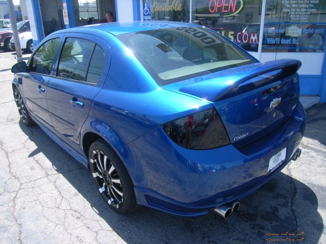 2005 Chevrolet Cobalt Clean Extended 15 Passanger