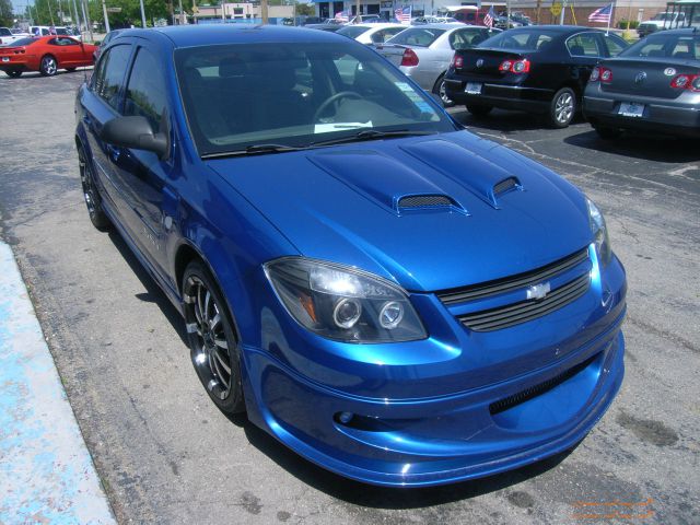 2005 Chevrolet Cobalt Clean Extended 15 Passanger