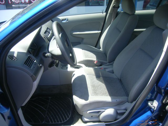 2005 Chevrolet Cobalt Clean Extended 15 Passanger