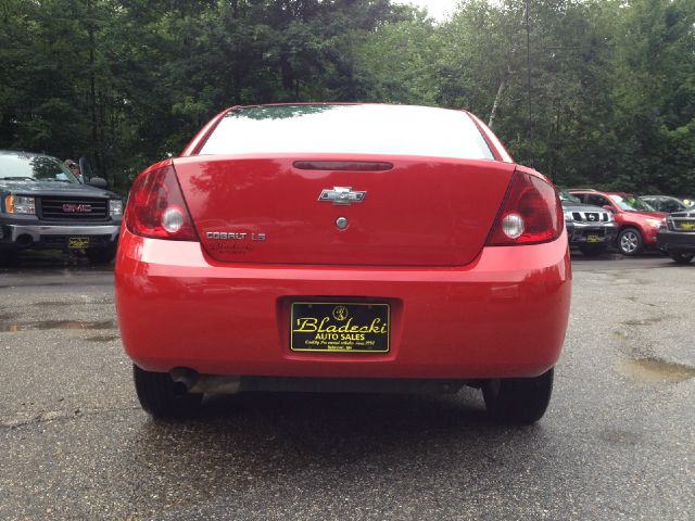 2005 Chevrolet Cobalt 3.2 Sedan 4dr