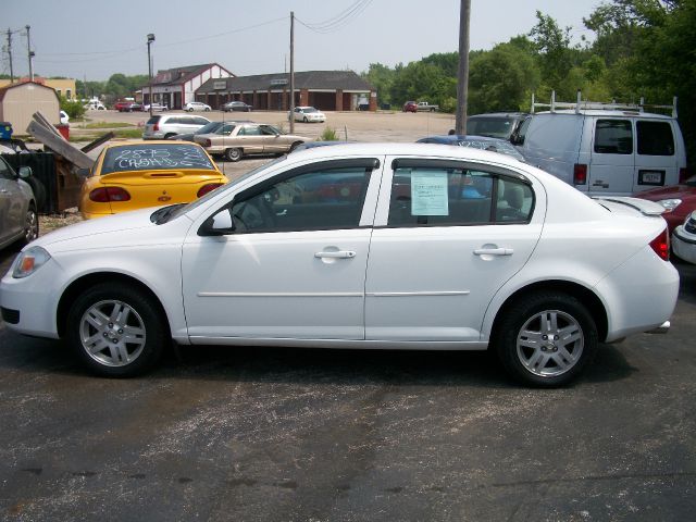 2005 Chevrolet Cobalt 3.2 Sedan 4dr