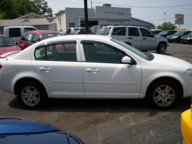 2005 Chevrolet Cobalt 3.2 Sedan 4dr