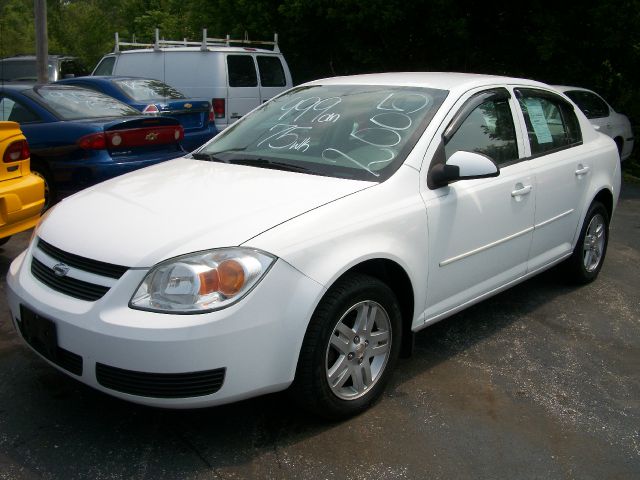 2005 Chevrolet Cobalt 3.2 Sedan 4dr