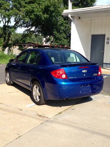 2005 Chevrolet Cobalt 3.2 Sedan 4dr