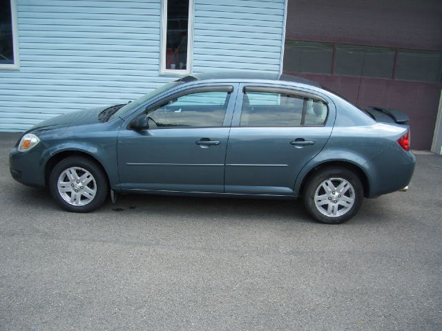 2005 Chevrolet Cobalt 3.2 Sedan 4dr