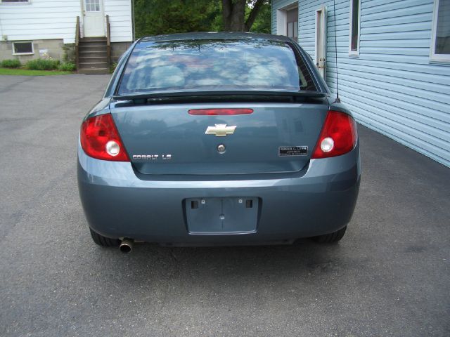 2005 Chevrolet Cobalt 3.2 Sedan 4dr