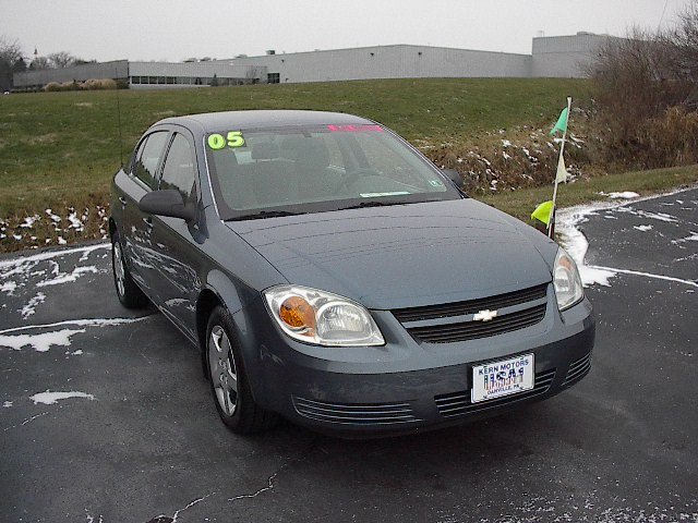 2005 Chevrolet Cobalt Base