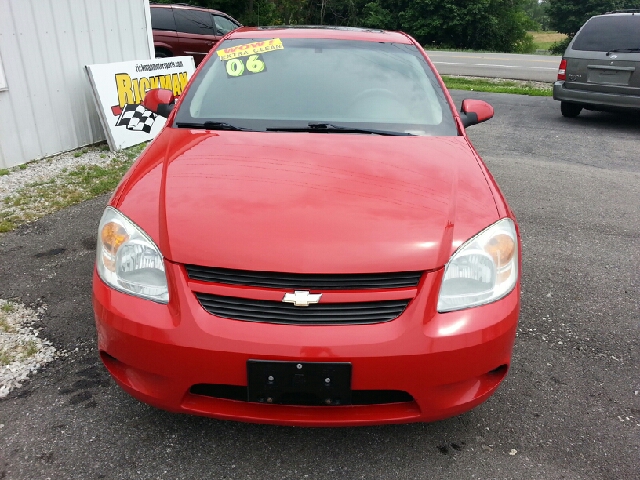 2006 Chevrolet Cobalt 4WD 4dr V6 5-spd AT