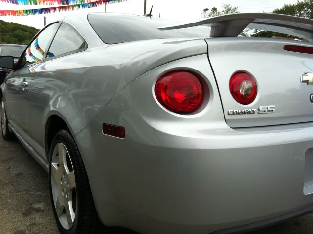 2006 Chevrolet Cobalt 4WD 4dr V6 5-spd AT