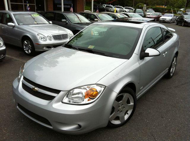 2006 Chevrolet Cobalt 4WD 4dr V6 5-spd AT