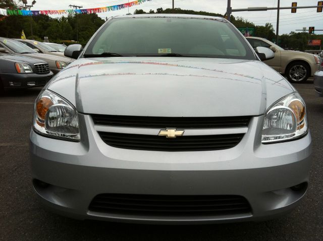 2006 Chevrolet Cobalt 4WD 4dr V6 5-spd AT