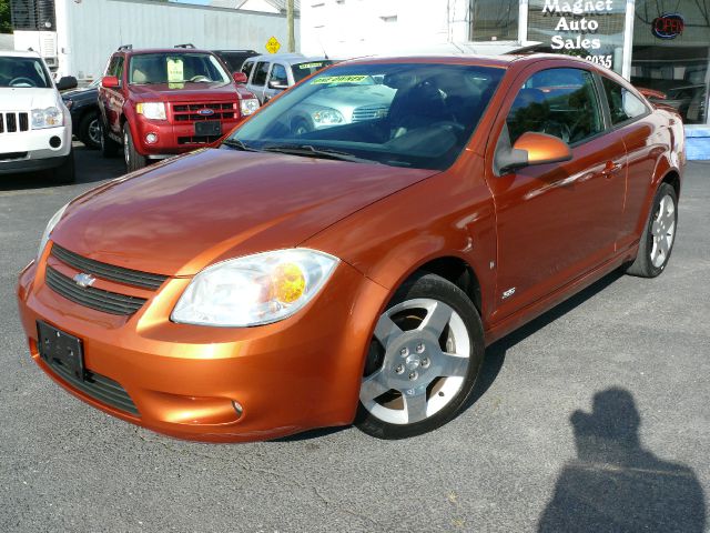 2006 Chevrolet Cobalt 4WD 4dr V6 5-spd AT