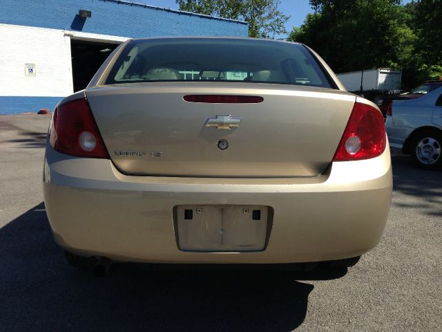 2007 Chevrolet Cobalt 3.2 Sedan 4dr