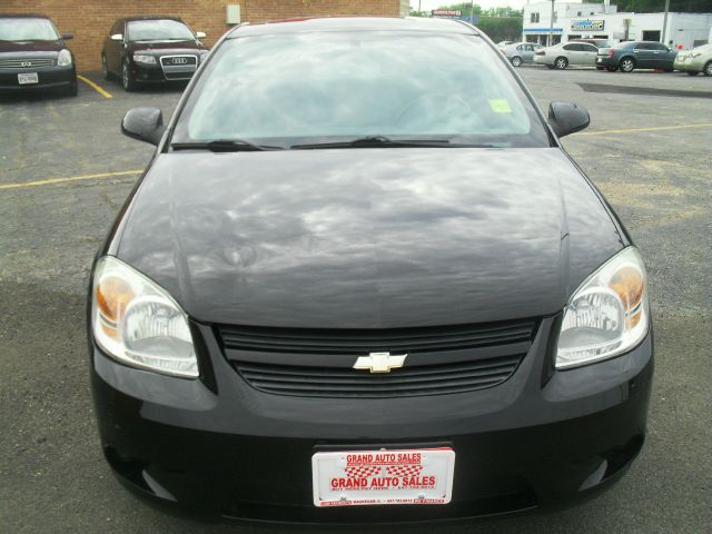 2007 Chevrolet Cobalt 4WD 4dr V6 5-spd AT