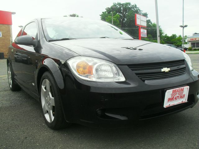 2007 Chevrolet Cobalt 4WD 4dr V6 5-spd AT