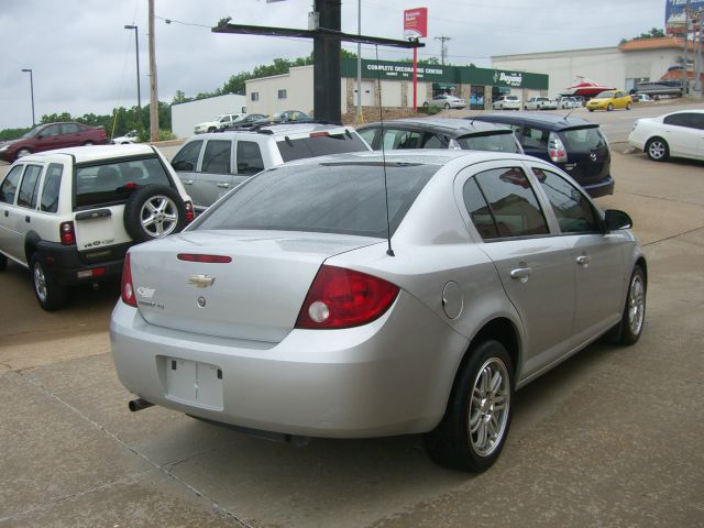 2007 Chevrolet Cobalt 3.2 Sedan 4dr