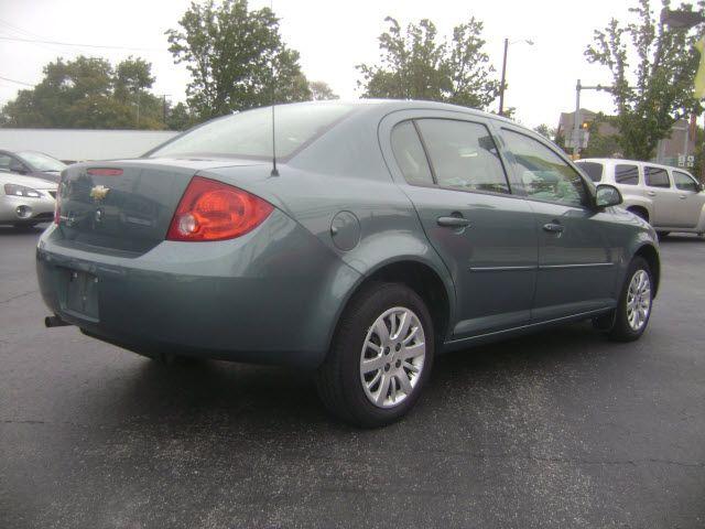 2009 Chevrolet Cobalt 3.2 Sedan 4dr