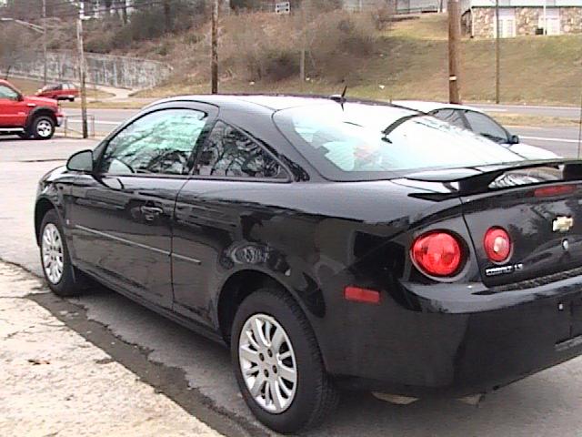 2009 Chevrolet Cobalt SE RUNS Great