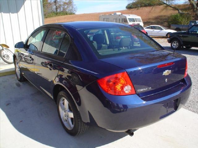 2009 Chevrolet Cobalt 4dr Sdn I4 CVT 2.5