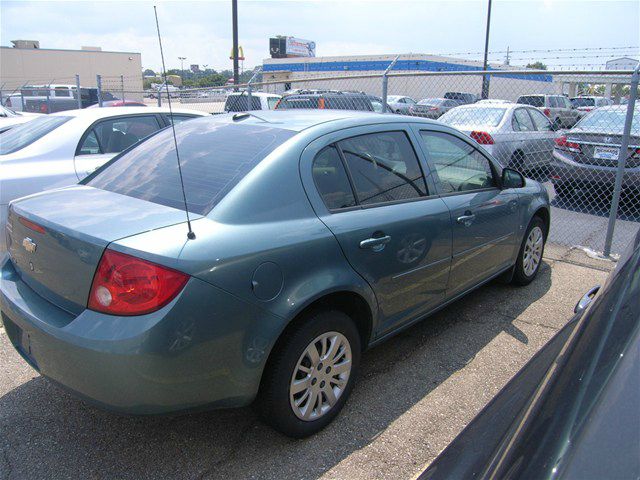 2009 Chevrolet Cobalt 3.2 Sedan 4dr