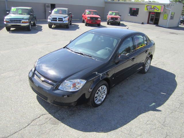 2009 Chevrolet Cobalt 4dr Sdn I4 CVT 2.5 Sedan