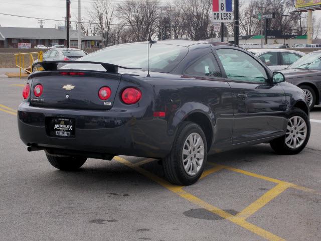 2009 Chevrolet Cobalt SE Van 4D