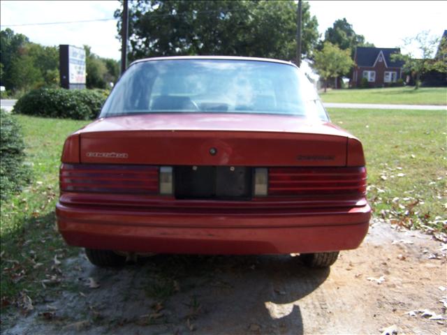 1996 Chevrolet Corsica Base