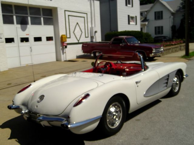 1960 Chevrolet Corvette Pkg 3